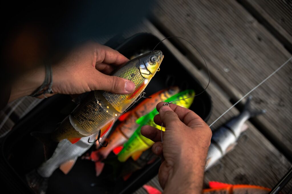 3D Line Thru White Fish Savage Gear